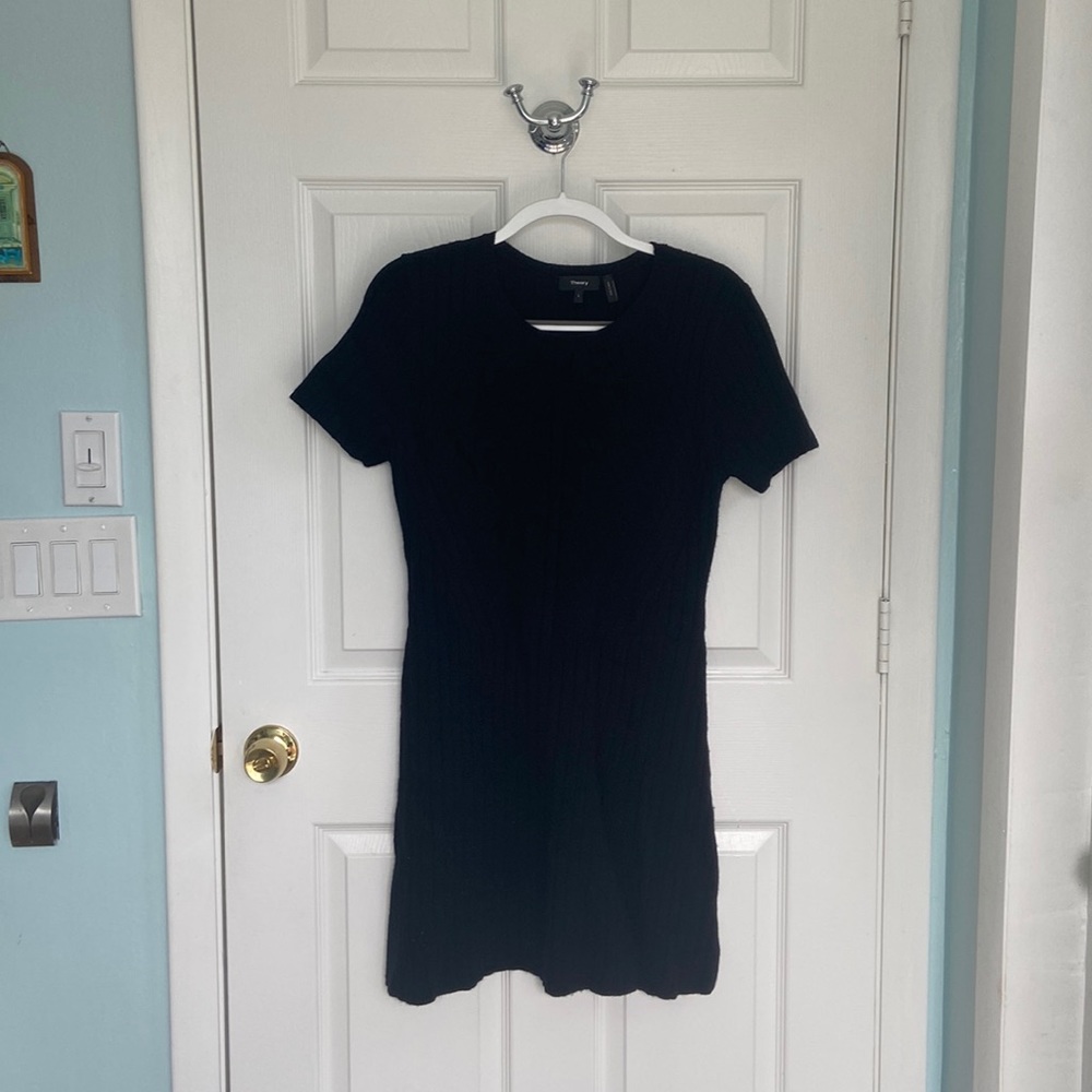 Theory black sweater dress size L EUC